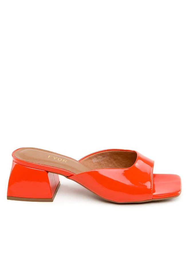 فايور Square Toe Mid Heel BDV 065